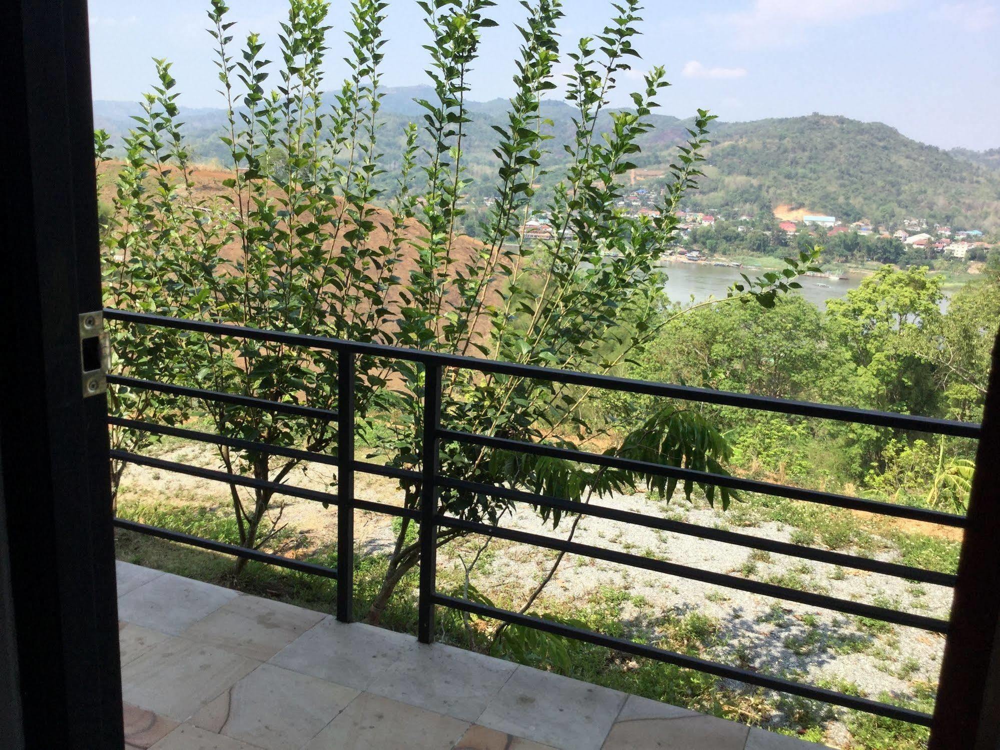 Chiang Khong Hill Hotel Ngoại thất bức ảnh